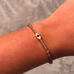 Stella and dot rose gold bangle